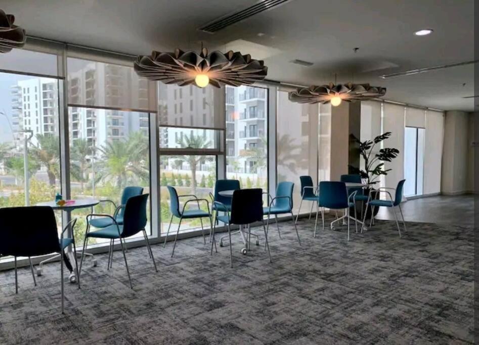 अपार्टमेंट B1 In Yas With Canal View Abu Dhabi